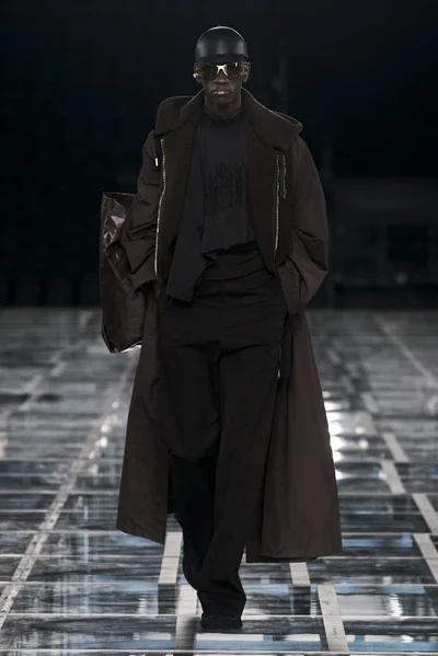 Look 26